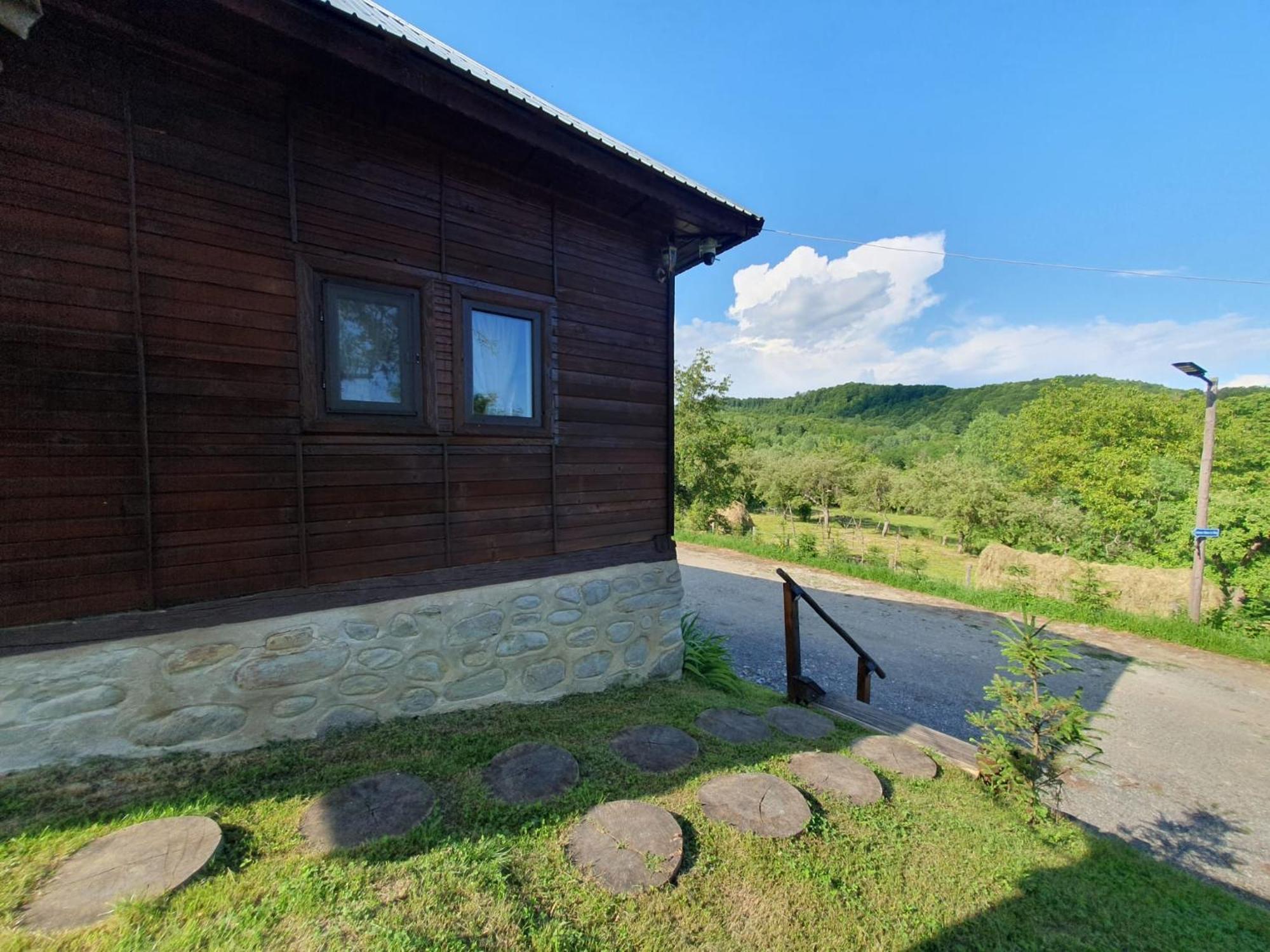 Cabana Valea Lui Mas Robaia Bagian luar foto